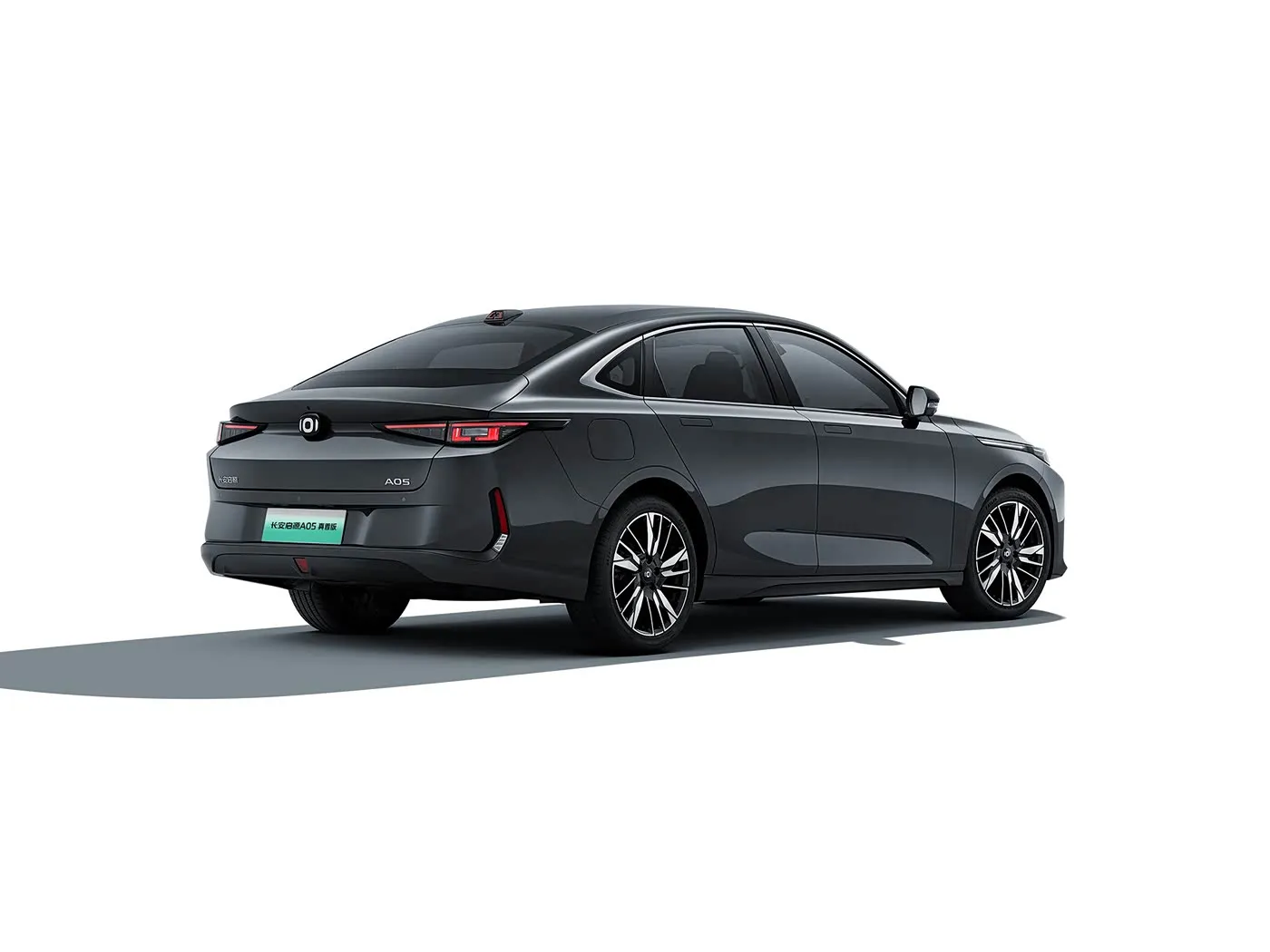 Changan Qiyuan A05 Compact EV Avtomobil Sürətli dolduran Hybrid EV Motoru olan yeni enerji vasitəsi