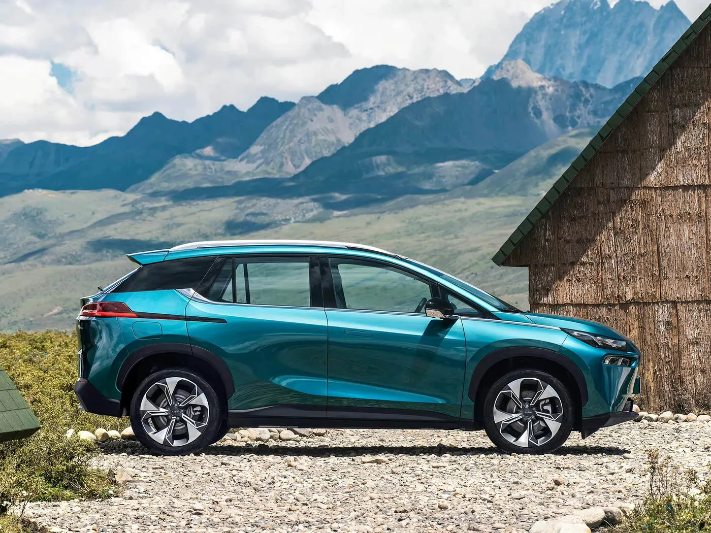 AION V Tyrannosaurus Lüks Elektrikli SUV Qabaqcıl Xüsusiyyətləri ilə Ultimate Sol Sürmə Təcrübəsi Yeni Enerji Vasitəsi