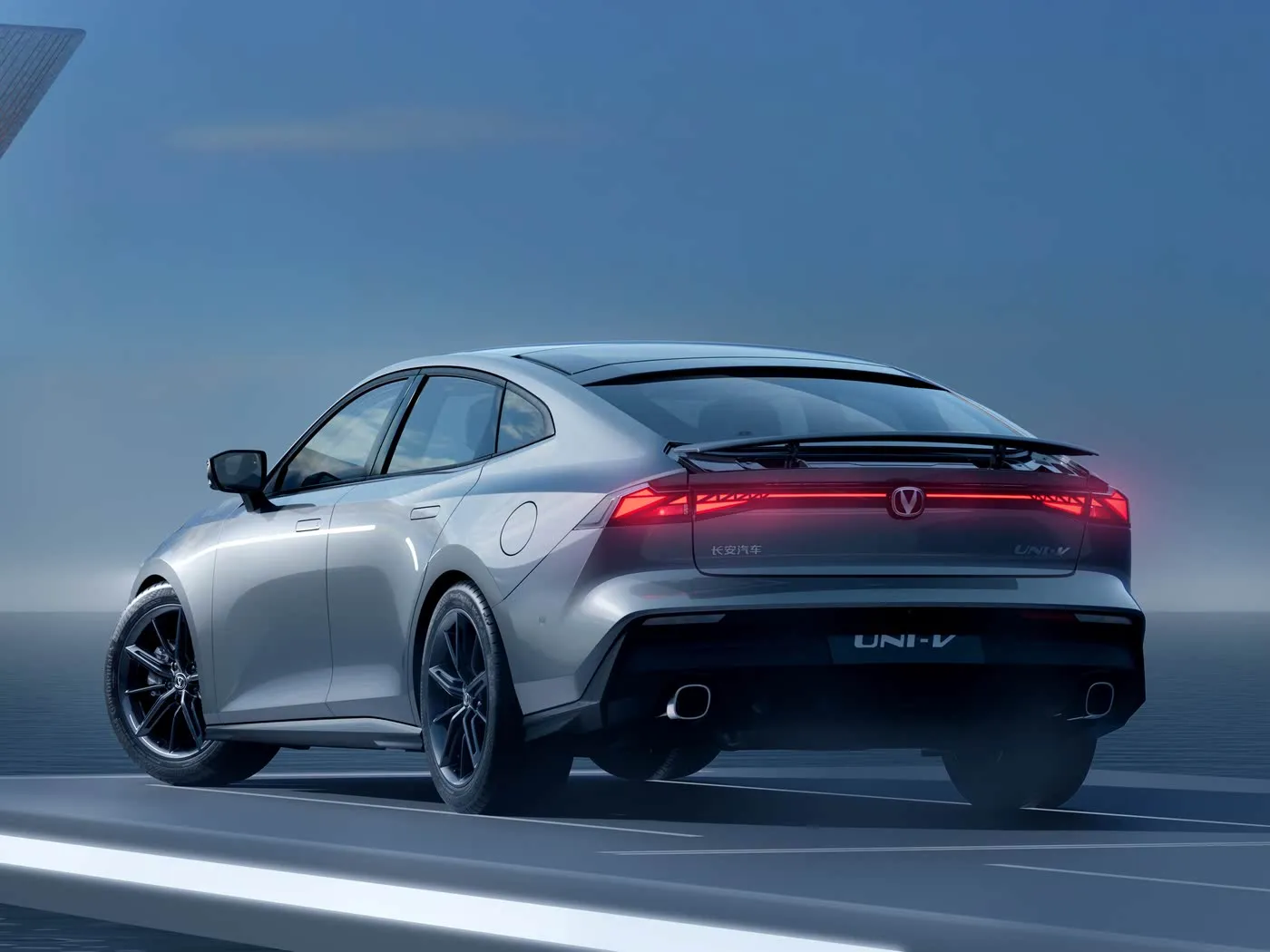 Changan Uni V Sport Edition Avtomatik sedan Yeni FWD R18 TEORDS ACC Cruise EURO VI Qaranlıq bitirmə ilə Dəri İnterer