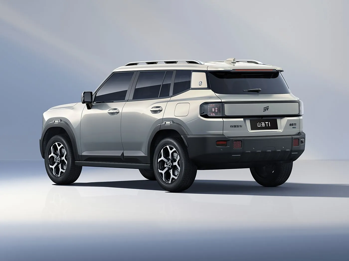 Jetour T1 Shanhai Yeni Model Kompakt SUV Elektrik Phev Plugin Hibrid Avtomatik Qutular Sırğabiləri Dəri oturacaqlar