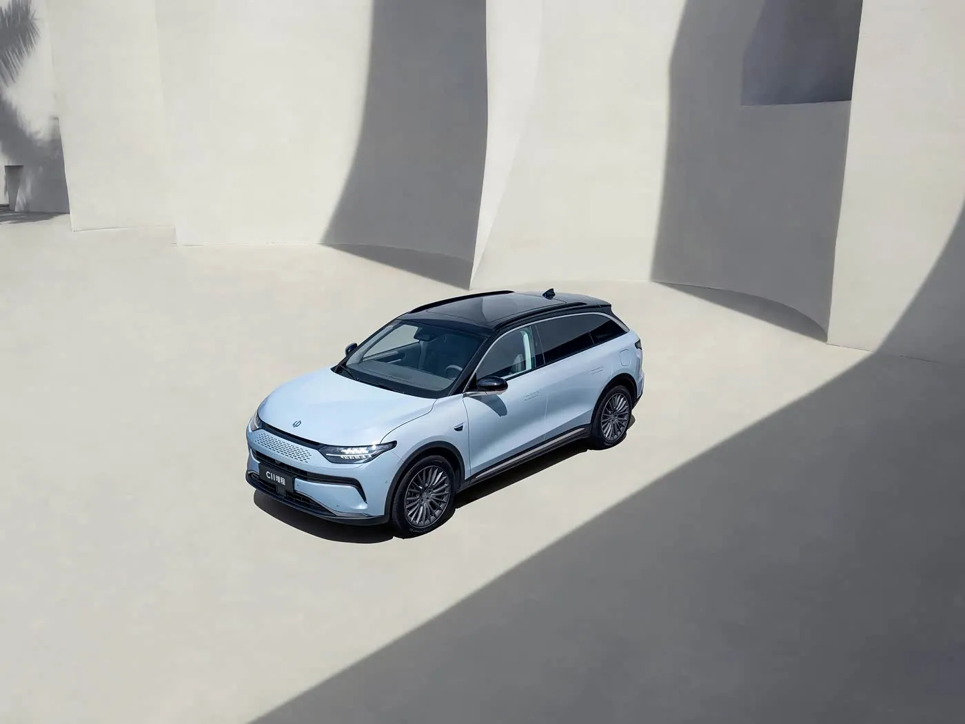 LeapMotor C11 Comfort Version Hybrid Elektrikli SUV PHEV avtomobili Genişləndirilmiş Yeni Enerji Vasitəsi
