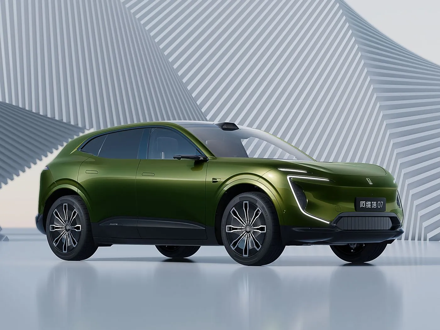 Avita 07 Saf Elektrik / Aralığı Döşəməsi SUV Müasir Elektrik Sürücülük Təcrübəsi Huawei Elanları 3.0 Texnologiya Yeni Enerji Vasitəsi