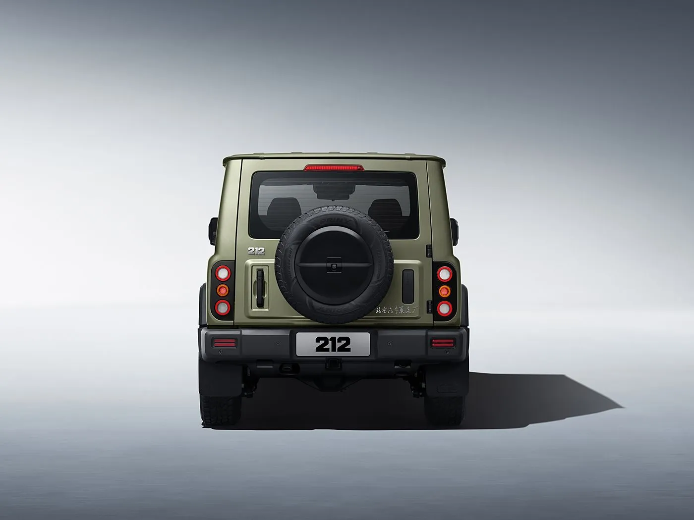 2025 BAIC 212 T01 möhkəm 4WD kompakt SUV Benzin / DIESEL 8AT və Dəri Daxili İşlənmiş Dəri Sükan Uzun Təkər bazası