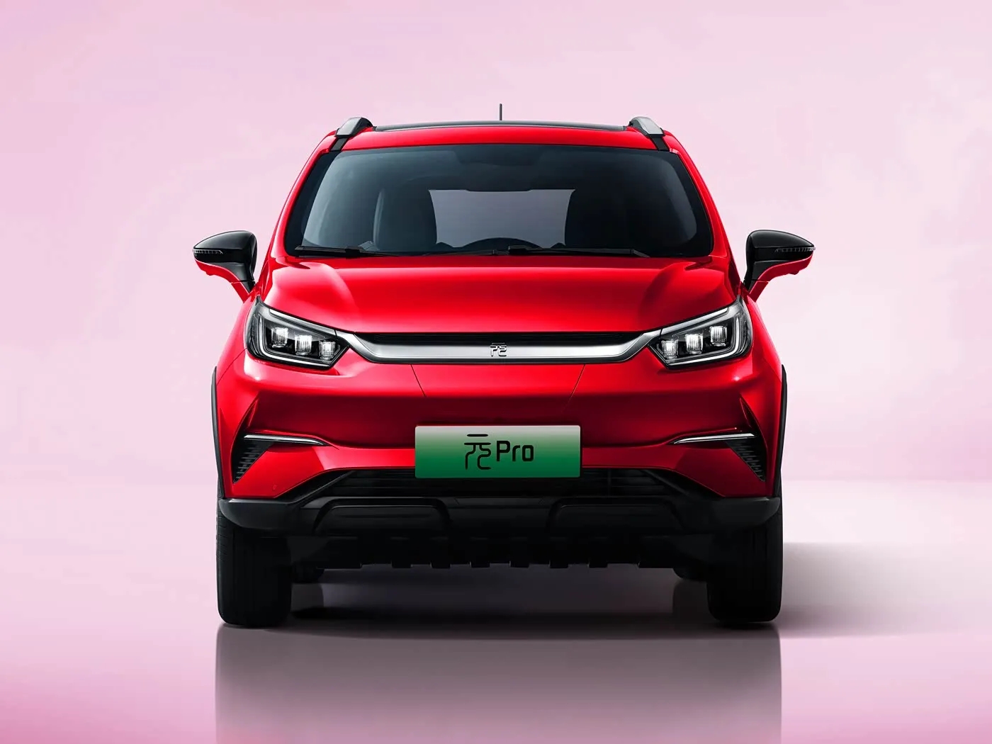 BYD Yuan Pro Luxury Electric SUV 320 km məsafədə şəhər sürücülük üçün yeni enerji nəqliyyatı üçün qabaqcıl xüsusiyyətlər