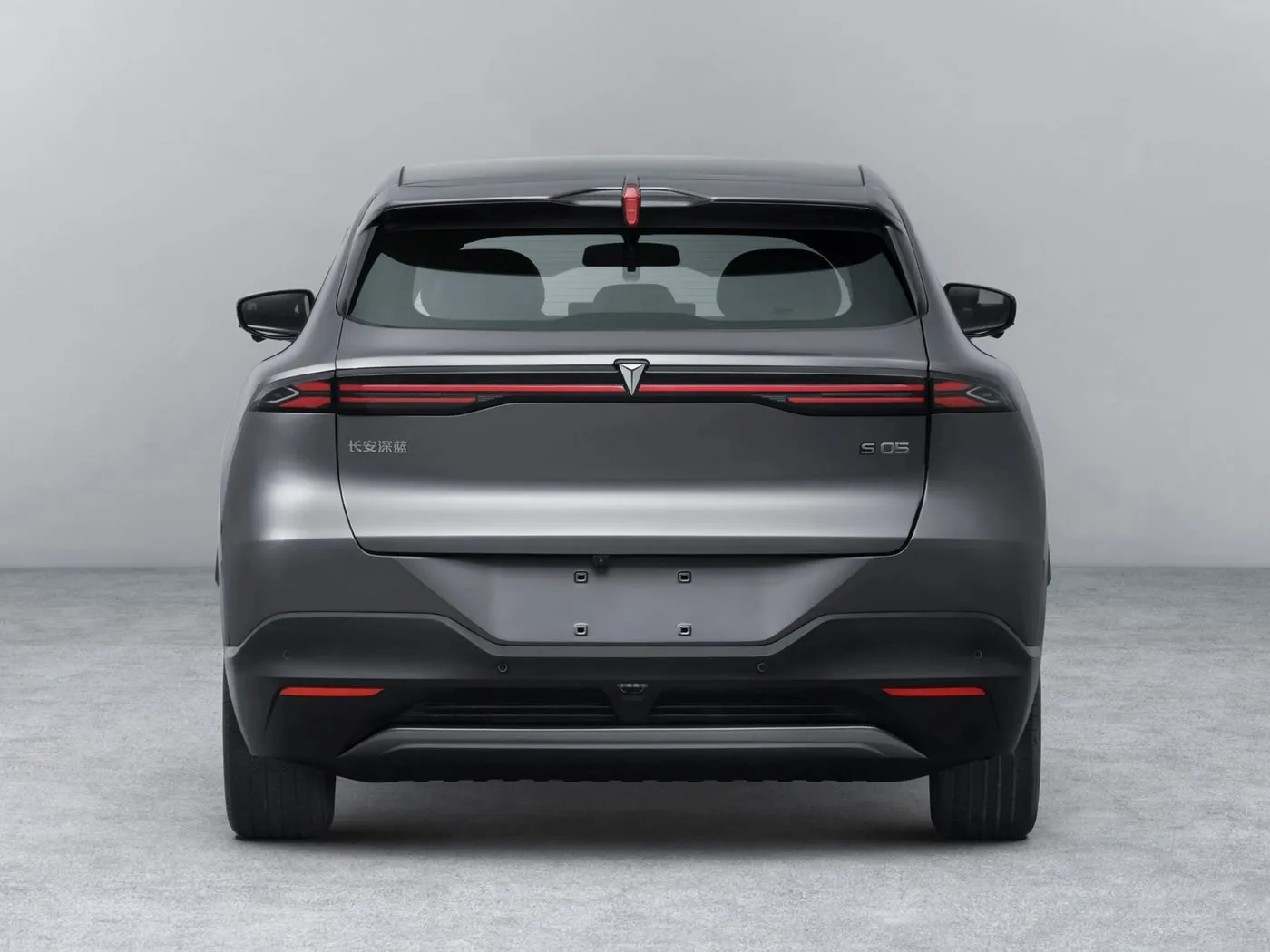 Deepal S05 Kompakt SUV PHEV / EV Uzun məsafəli təkər bazası Yeni Enerji Vasitəsi