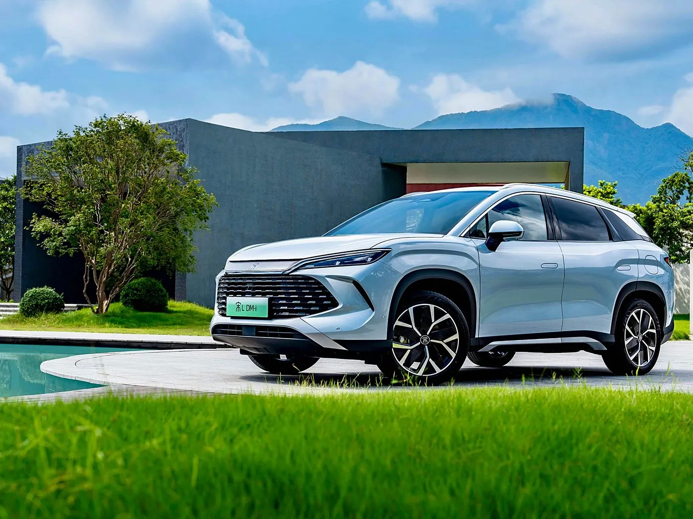 BYD Song L DM-I kompakt phev SUV Uzun məsafəli, yüksək sürətli yeni enerji nəqliyyat vasitəsi Dipilot 2.0 Qızdırılan oturacaqlar 360 ° Panoramik kamera