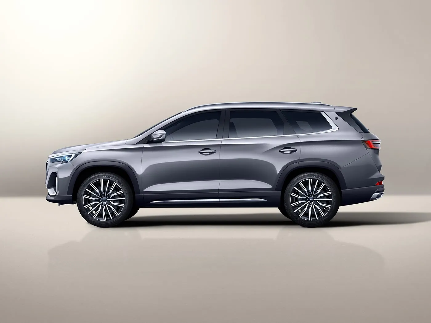 Yeni Chery Jetour X90 Plus SUV Avtomatik Drive Euro Vi Yüngül lehimli Dam Rack Dəri oturacaqlar