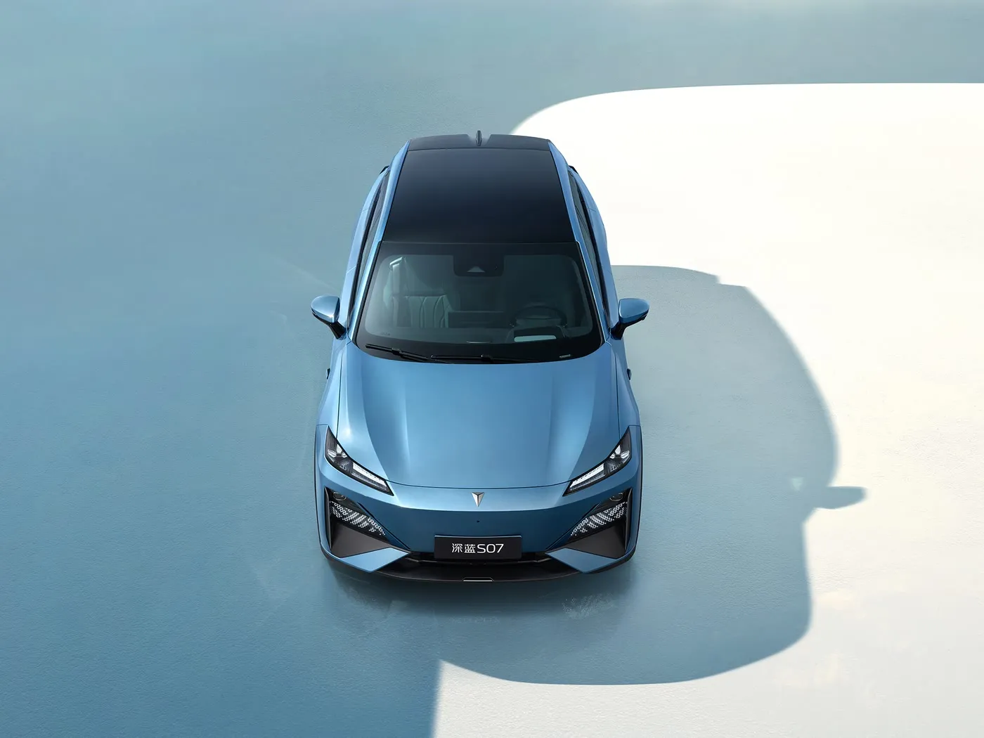 Deepal S07 Yeni Enerji Vasitəsi Premium SUV Genişləndirilmiş / EV Uzun Çarx Təkər bazası 5 oturacaq düymləri